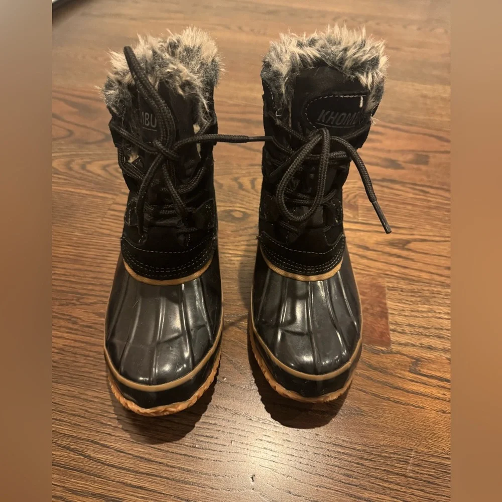 Khombu women’s winter boots size 7
